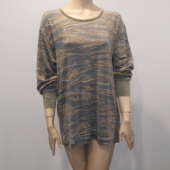 Free people tiger combo camouflage shirt sz S NWT - Picture 7 of 8